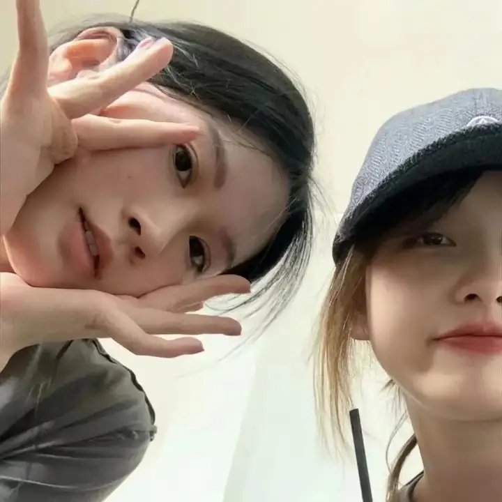 布劳涅森林的女人们